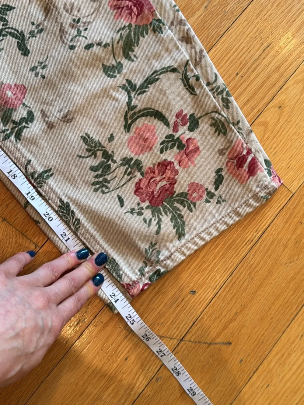 BNWT we the free deep trance floral print boyfriend jeans - Picture 6 of 6